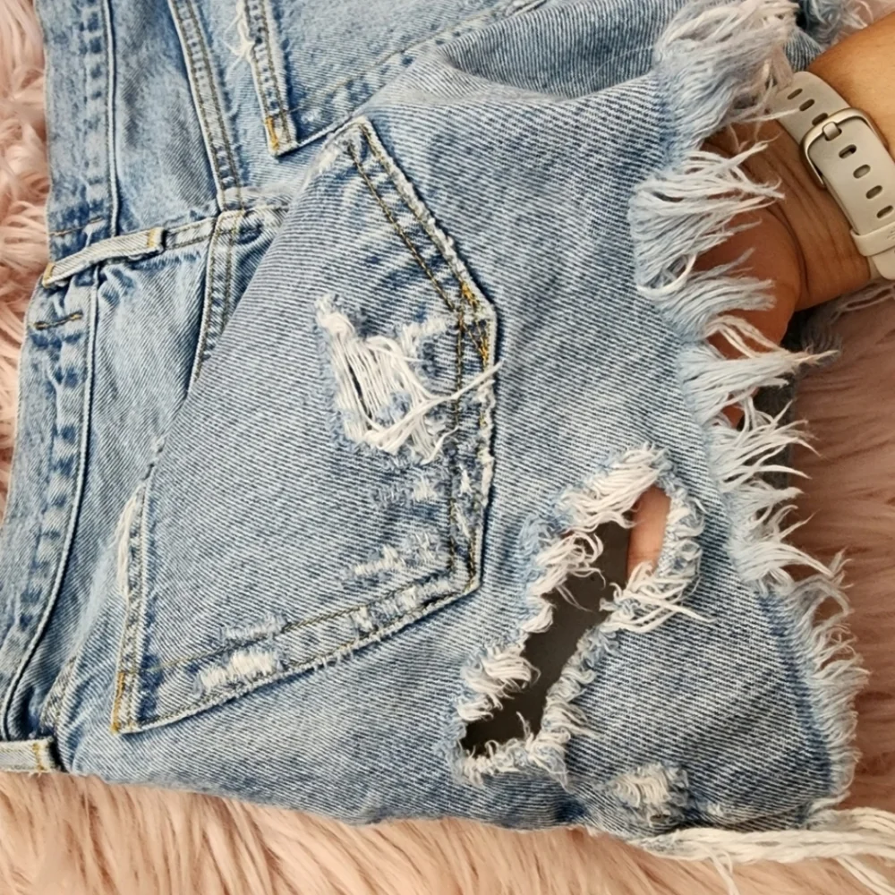Agolde Vintage cut off Parker denim distressed jean shorts